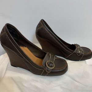 SE Boutique Sam Edelman Brown Wedge Loafers Size 8